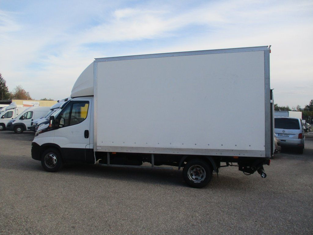 Iveco Daily 35C16 , Höhe 2,3m - Комбе фургон: слика 4 Iveco Daily 35C16 , Höhe 2,3m - Комбе фургон: слика 4