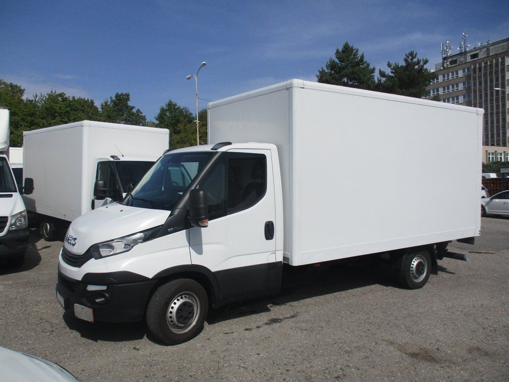 Iveco Daily 35S16 mit LBW - Комбе фургон: слика 1 Iveco Daily 35S16 mit LBW - Комбе фургон: слика 1