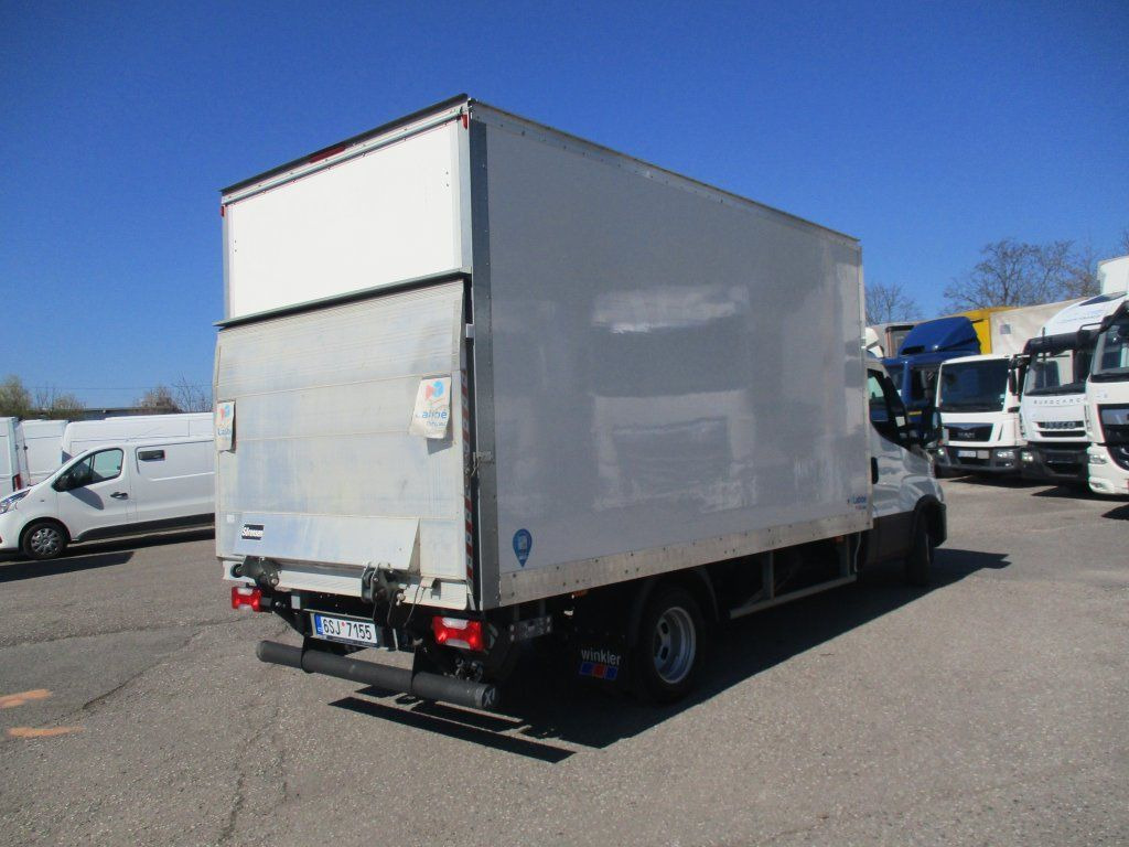 Iveco Daily 35c16 3.0l - Комбе фургон: слика 5 Iveco Daily 35c16 3.0l - Комбе фургон: слика 5
