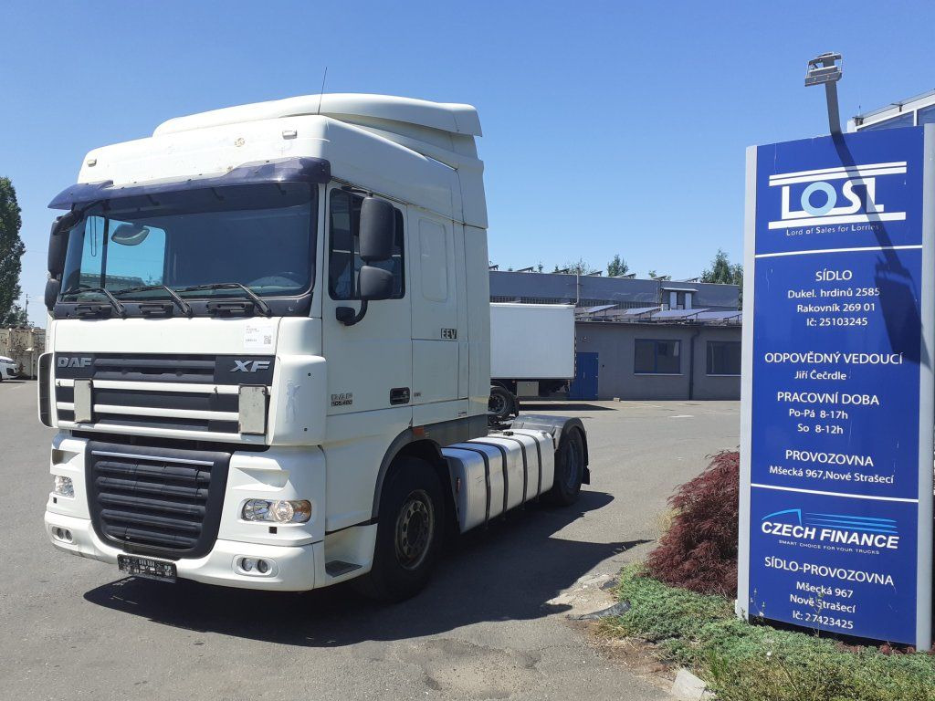 DAF XF105.460 EEV - Камион влекач: слика 1 DAF XF105.460 EEV - Камион влекач: слика 1