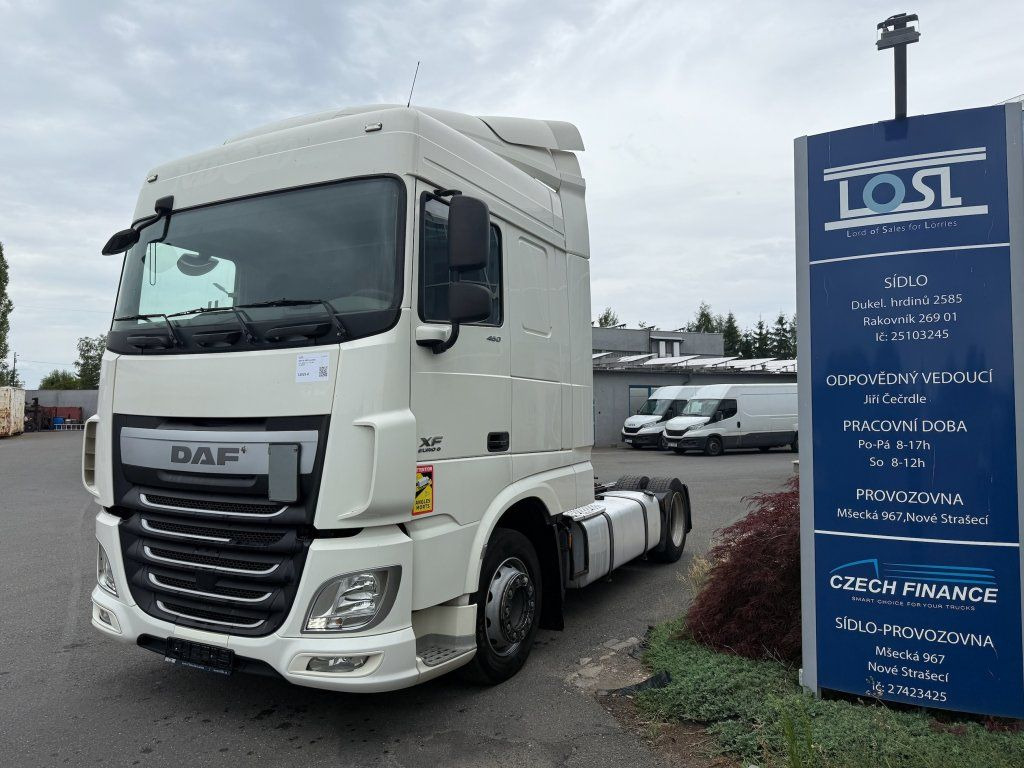 DAF XF460 EURO 6 MEGA/lowdeck - Камион влекач: слика 1 DAF XF460 EURO 6 MEGA/lowdeck - Камион влекач: слика 1