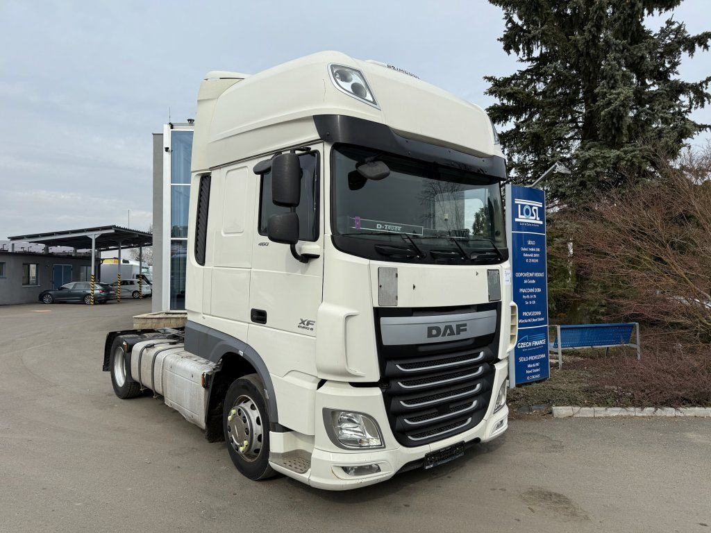 DAF XF460 EURO 6 MEGA/lowdeck - Камион влекач: слика 2 DAF XF460 EURO 6 MEGA/lowdeck - Камион влекач: слика 2