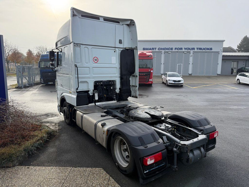 DAF XF480 Superspacecab SSC lowdeck - Камион влекач: слика 5 DAF XF480 Superspacecab SSC lowdeck - Камион влекач: слика 5