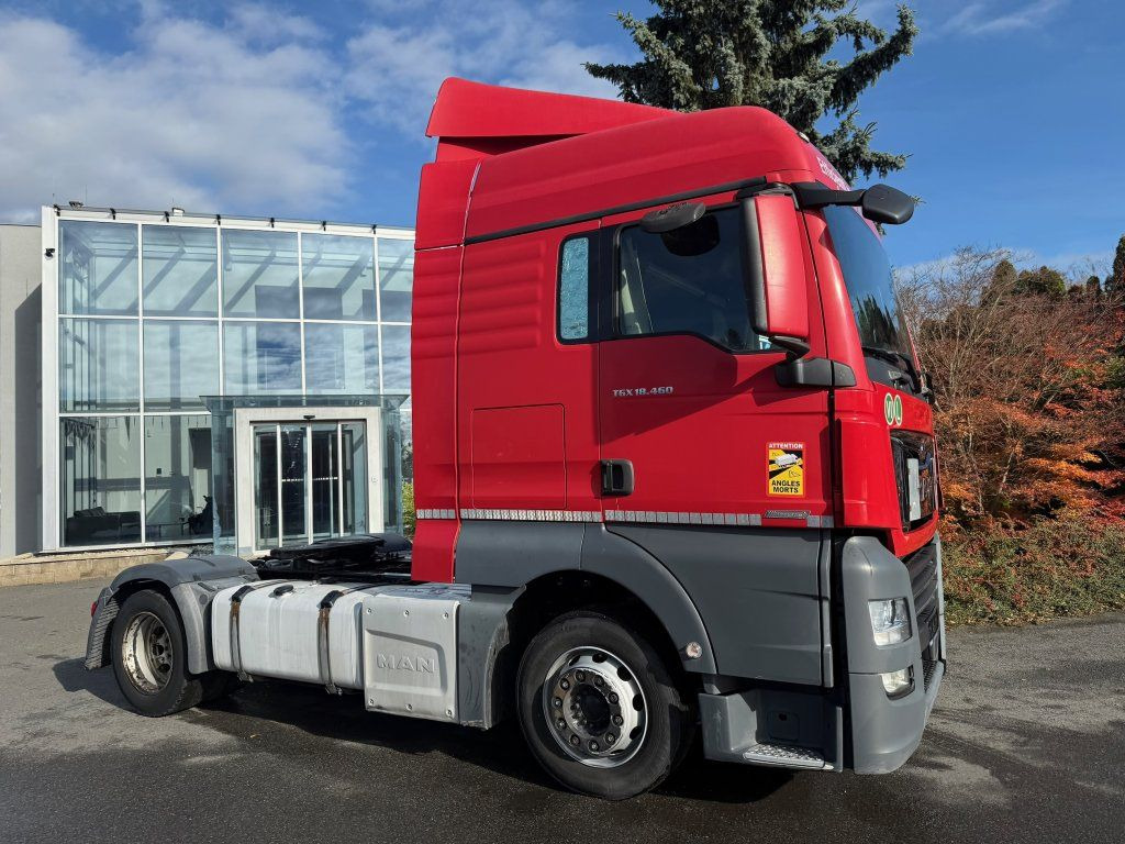 MAN TGX18.460 EURO 6 MEGA/lowdeck NEW TACHO RETARDER - Камион влекач: слика 2 MAN TGX18.460 EURO 6 MEGA/lowdeck NEW TACHO RETARDER - Камион влекач: слика 2