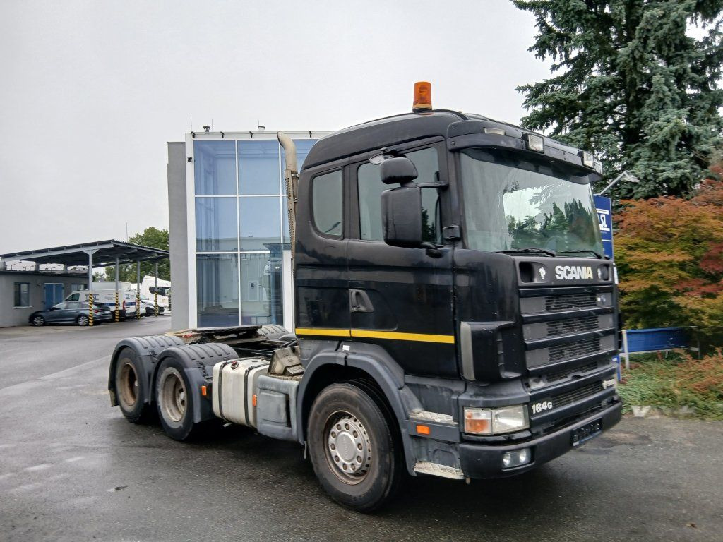 Scania R580 V8 6x4 EURO 3 - Камион влекач: слика 2 Scania R580 V8 6x4 EURO 3 - Камион влекач: слика 2