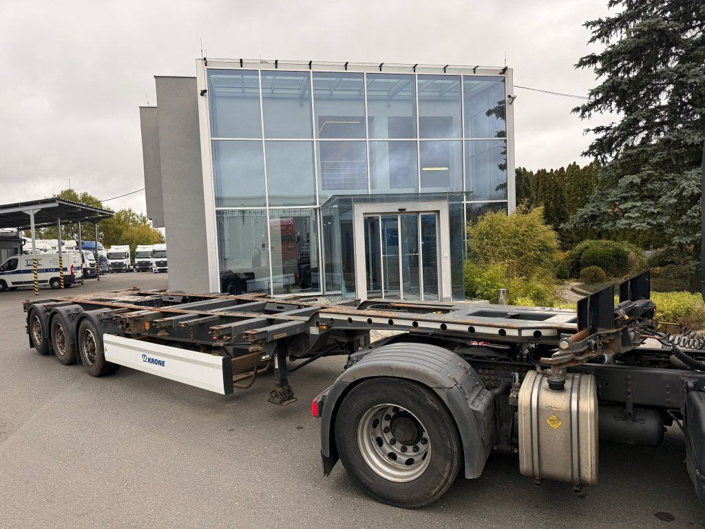 Krone SD Boxliner - Транспортер на контејнер/ Полуприколка со променливо тело: слика 1 Krone SD Boxliner - Транспортер на контејнер/ Полуприколка со променливо тело: слика 1