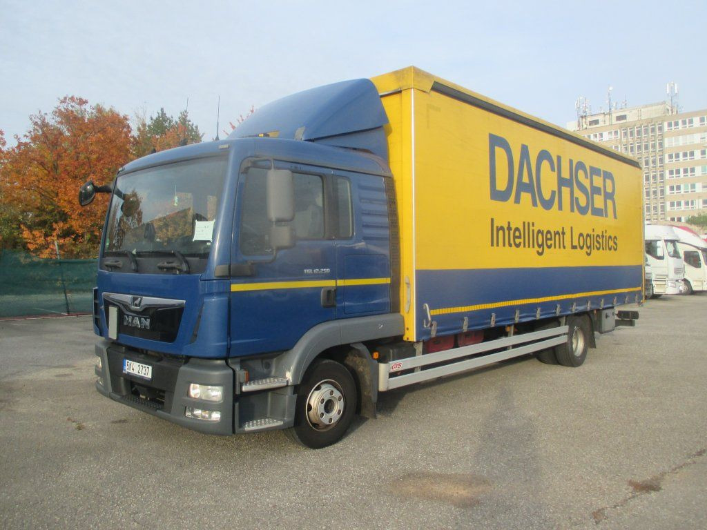 MAN TGL 12.250 - Камион со церада: слика 1 MAN TGL 12.250 - Камион со церада: слика 1