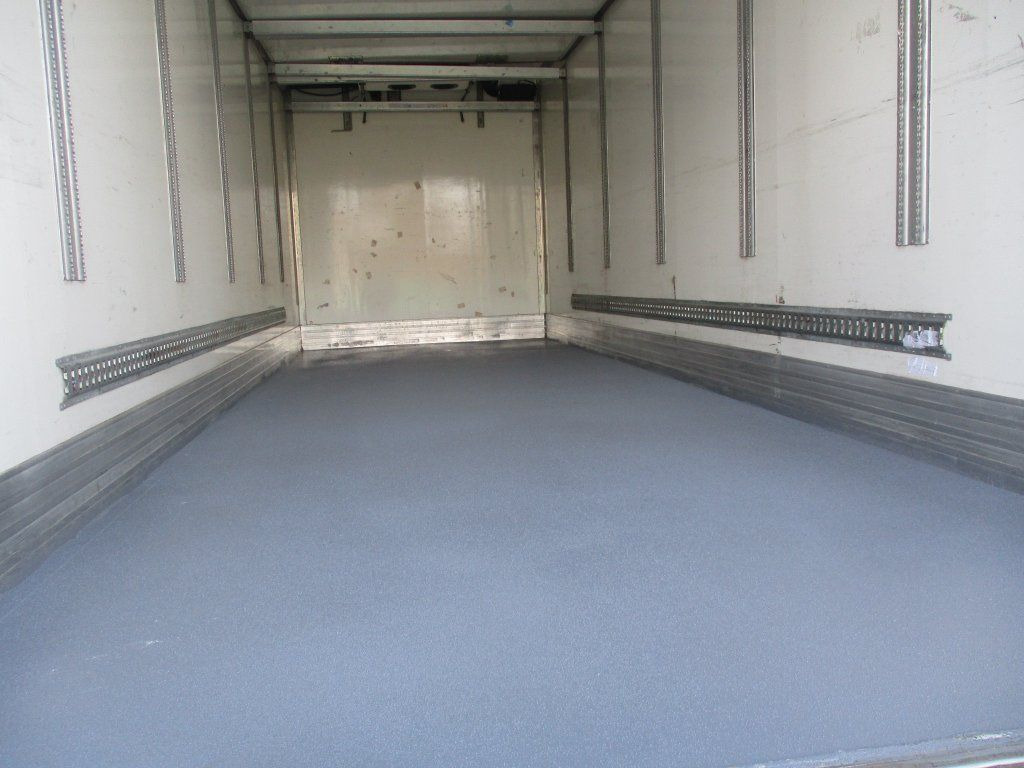 MAN TGM 18.250 MAN TGM 18.250 - Камион ладилник: слика 5 MAN TGM 18.250 MAN TGM 18.250 - Камион ладилник: слика 5