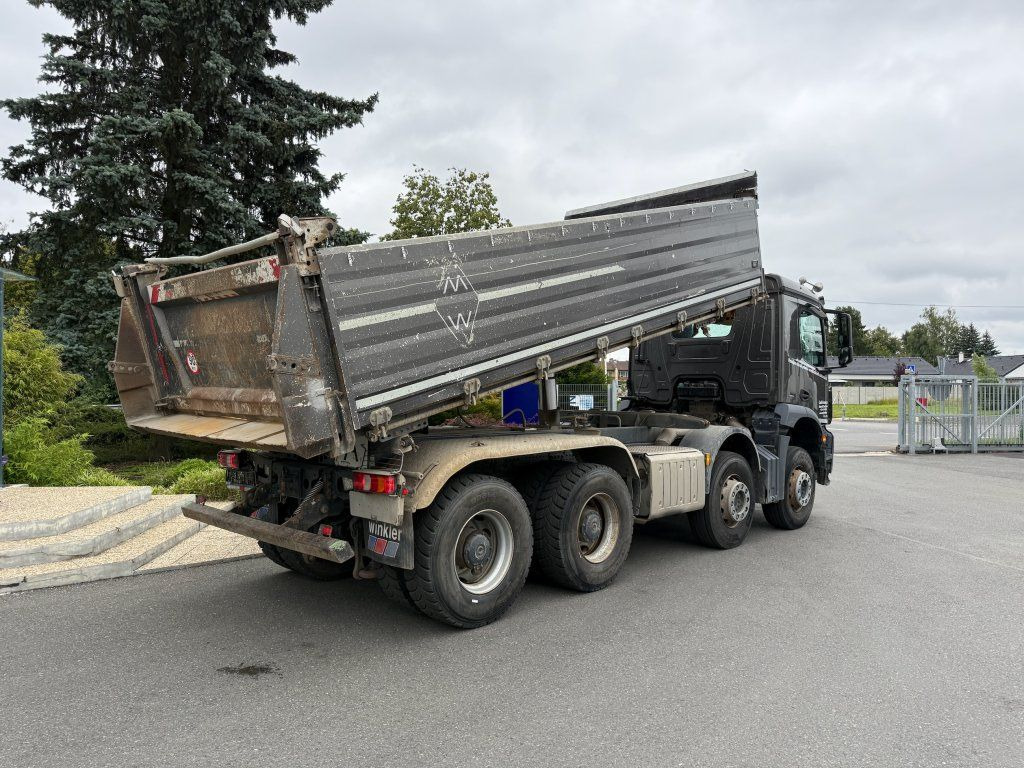 Mercedes-Benz 3243 Arocs 8x4 S3 Euro 6 - Кипер: слика 3 Mercedes-Benz 3243 Arocs 8x4 S3 Euro 6 - Кипер: слика 3