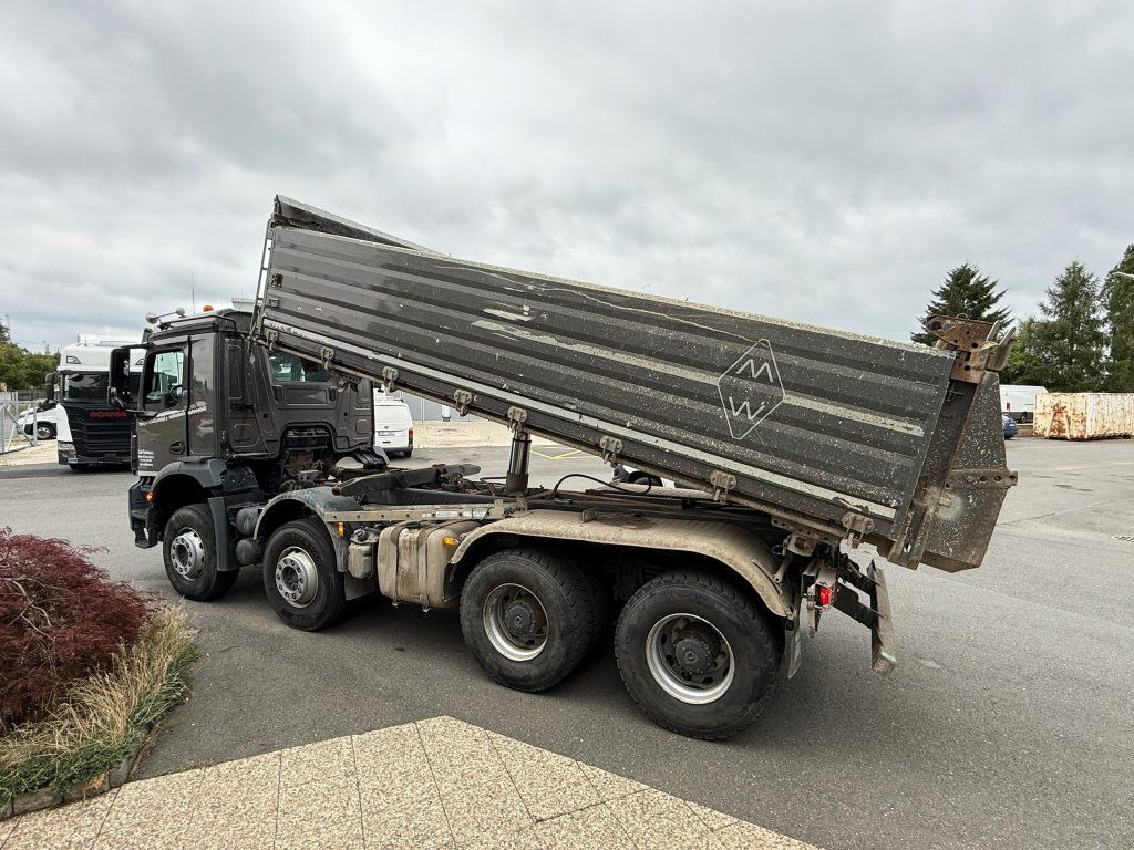 Mercedes-Benz 3243 Arocs 8x4 S3 Euro 6 - Кипер: слика 4 Mercedes-Benz 3243 Arocs 8x4 S3 Euro 6 - Кипер: слика 4