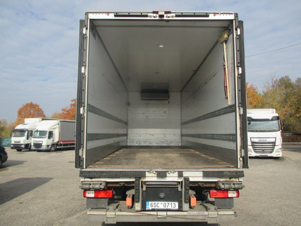 Лизинг на  Renault D18 320 Renault D18 320: слика 8