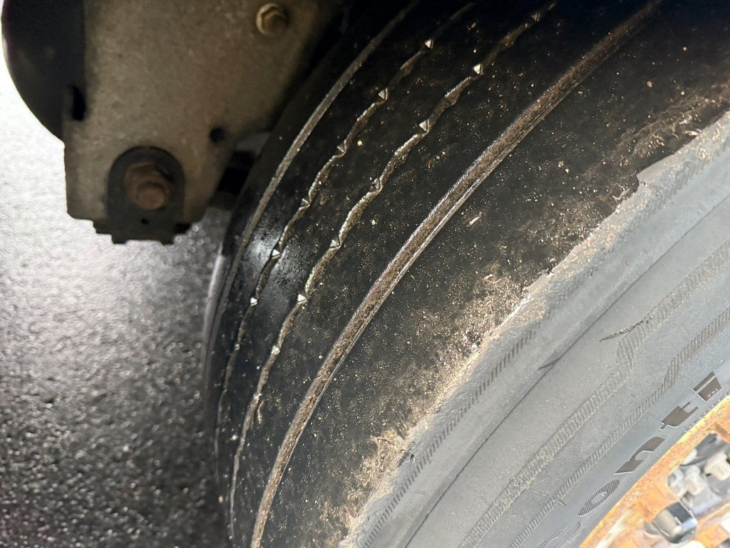 Полуприколка сандучар Schmitz Cargobull Carrier Vector 1950 Bi-temp: слика 11 Полуприколка сандучар Schmitz Cargobull Carrier Vector 1950 Bi-temp: слика 11