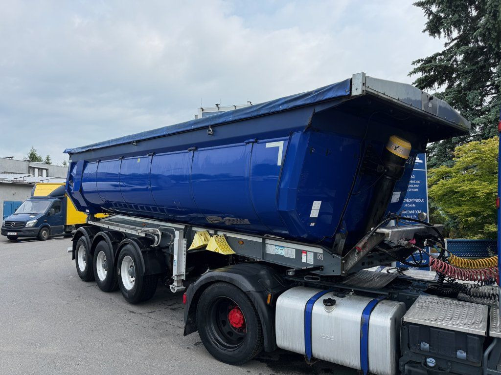 Schwarzmüller 25m3 THERMO - Кипер полуприколка: слика 1 Schwarzmüller 25m3 THERMO - Кипер полуприколка: слика 1