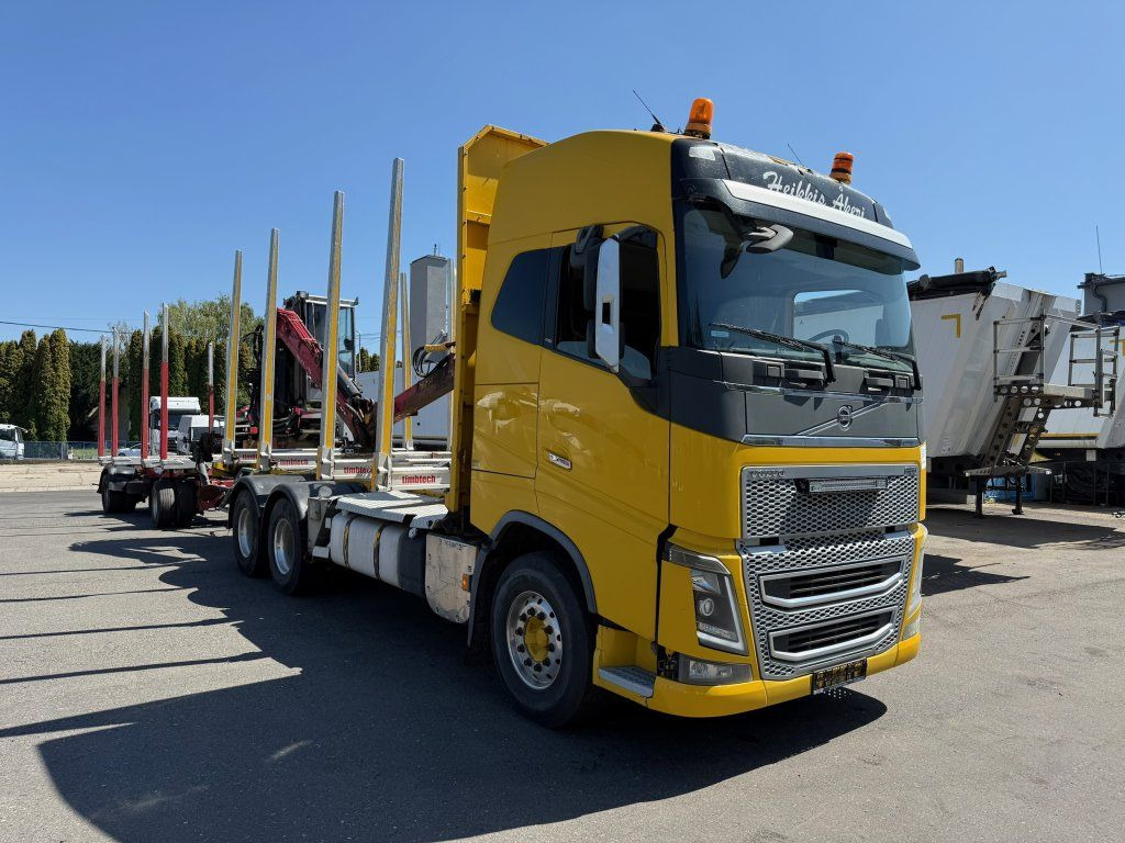 Volvo FH 16 750 6x4 + Fliegl - Камион за дрва, Камион со кран: слика 2 Volvo FH 16 750 6x4 + Fliegl - Камион за дрва, Камион со кран: слика 2