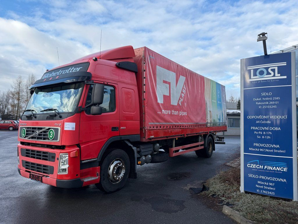 Volvo FM260 EURO 3 - Камион со церада: слика 1 Volvo FM260 EURO 3 - Камион со церада: слика 1