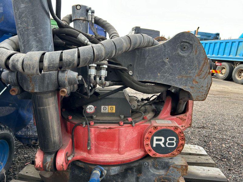 ROTOTILT R8 - Додаток за Градежна машина: слика 1 ROTOTILT R8 - Додаток за Градежна машина: слика 1