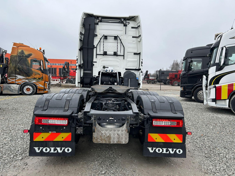 Volvo FH 500 6x2 GLOBE XL / TULOSSA - Камион влекач: слика 5 Volvo FH 500 6x2 GLOBE XL / TULOSSA - Камион влекач: слика 5
