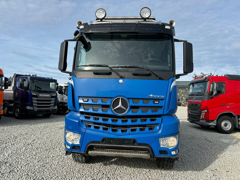 Mercedes-Benz Arocs 3251 8x4 | TULOSSA - Кипер: слика 2 Mercedes-Benz Arocs 3251 8x4 | TULOSSA - Кипер: слика 2