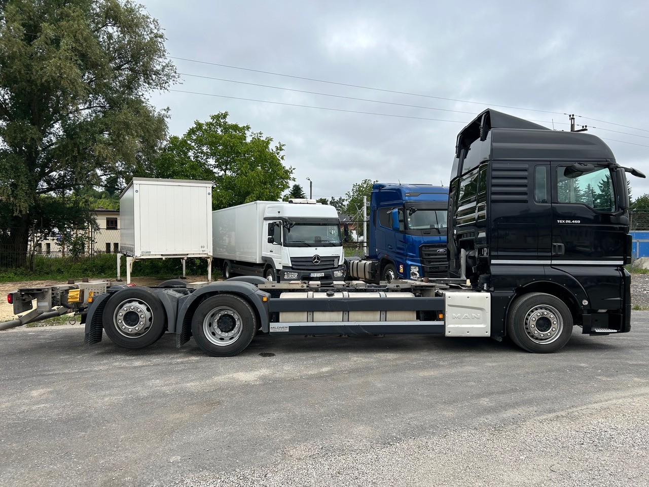 MAN TGX 26.460 / ACC / BDF MULTI / E6 / LOWDECK - Камион со кабинска шасија: слика 3 MAN TGX 26.460 / ACC / BDF MULTI / E6 / LOWDECK - Камион со кабинска шасија: слика 3