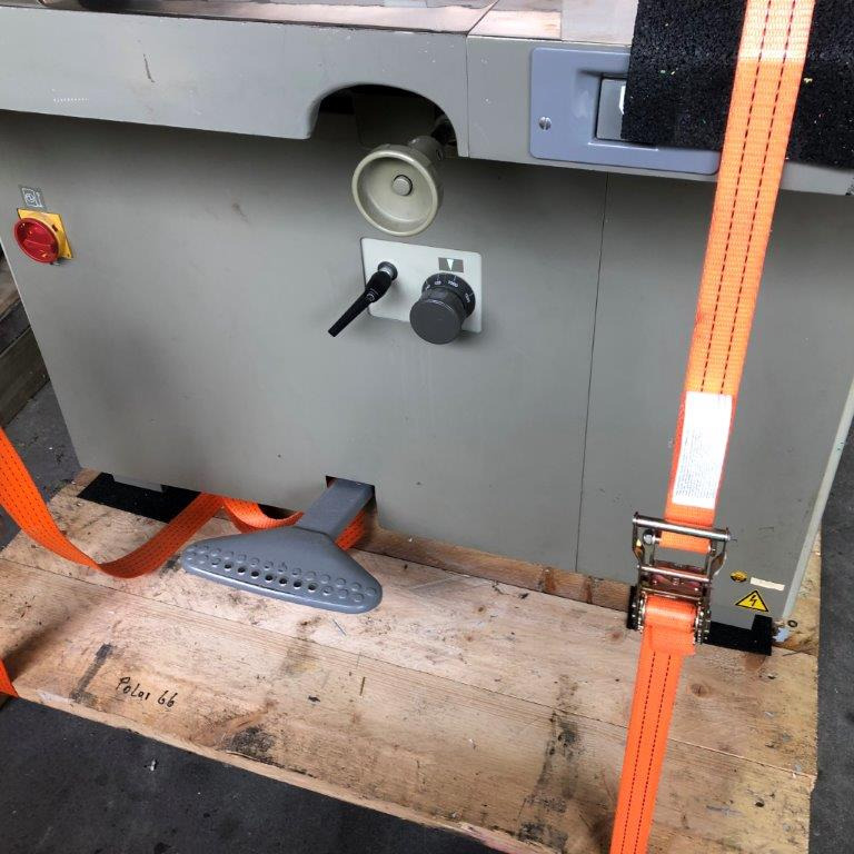 Cutting machine Polar 58 EM - Машина за сечење хартија: слика 2 Cutting machine Polar 58 EM - Машина за сечење хартија: слика 2