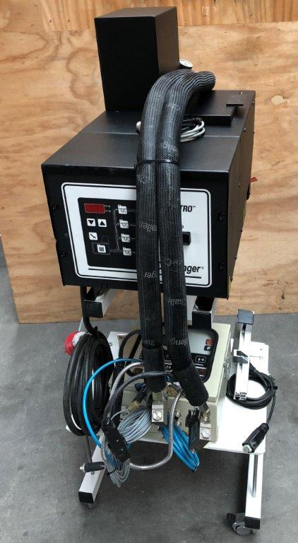 Dynatec Quattro Challenger glue melter with two application nozzles Dy 2002 control unit for 8 channels - Опрема за печатење: слика 1 Dynatec Quattro Challenger glue melter with two application nozzles Dy 2002 control unit for 8 channels - Опрема за печатење: слика 1