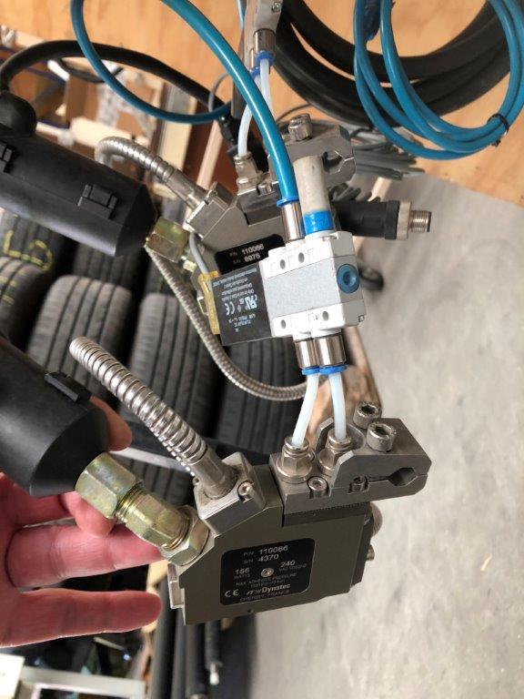 Dynatec Quattro Challenger glue melter with two application nozzles Dy 2002 control unit for 8 channels - Опрема за печатење: слика 5 Dynatec Quattro Challenger glue melter with two application nozzles Dy 2002 control unit for 8 channels - Опрема за печатење: слика 5