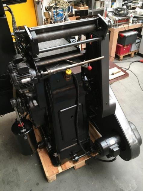 Heidelberg GTP Hot Foil Embossing Crucible - Опрема за печатење: слика 4 Heidelberg GTP Hot Foil Embossing Crucible - Опрема за печатење: слика 4