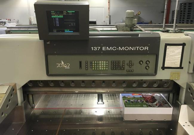 Polar Mohr 137 EM-MON cutting line - Машина за сечење хартија: слика 1 Polar Mohr 137 EM-MON cutting line - Машина за сечење хартија: слика 1
