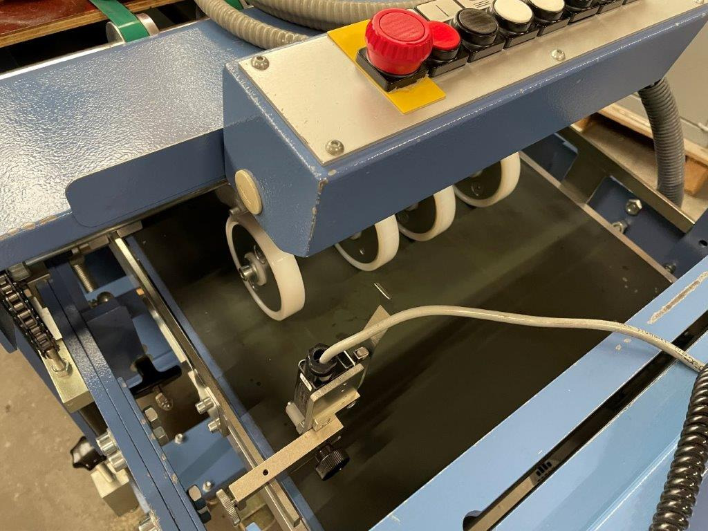 Vertical sheet press delivery MBO SBAP 46 ME - Машина за виткање хартија: слика 2 Vertical sheet press delivery MBO SBAP 46 ME - Машина за виткање хартија: слика 2