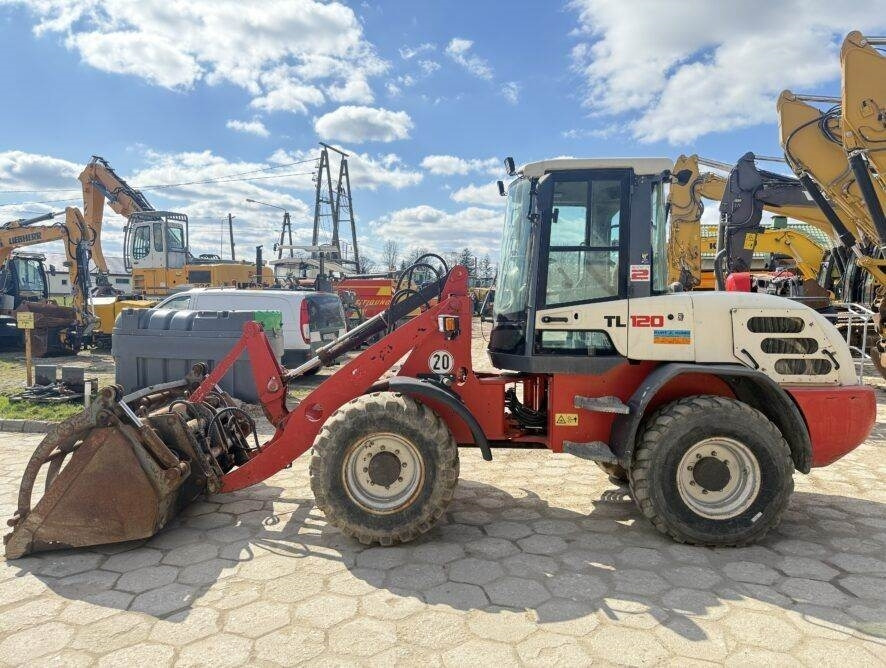 Terex TL120 - Натоварувач на тркала: слика 2 Terex TL120 - Натоварувач на тркала: слика 2