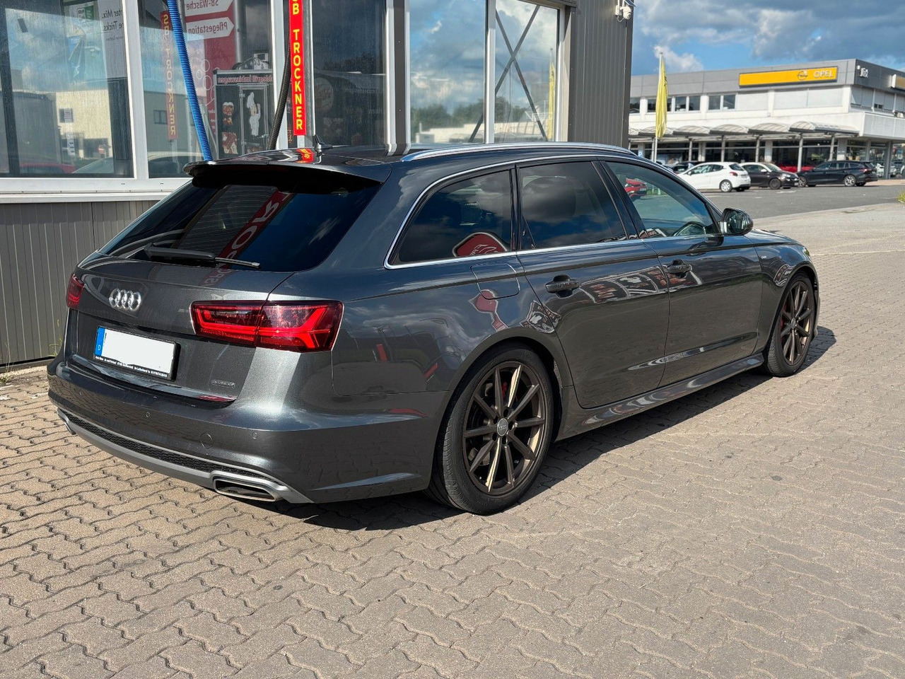 Audi A6 Avant 3.0 BiTDI SLine Quattro/V8 Sound/Pano - Караван: слика 4 Audi A6 Avant 3.0 BiTDI SLine Quattro/V8 Sound/Pano - Караван: слика 4