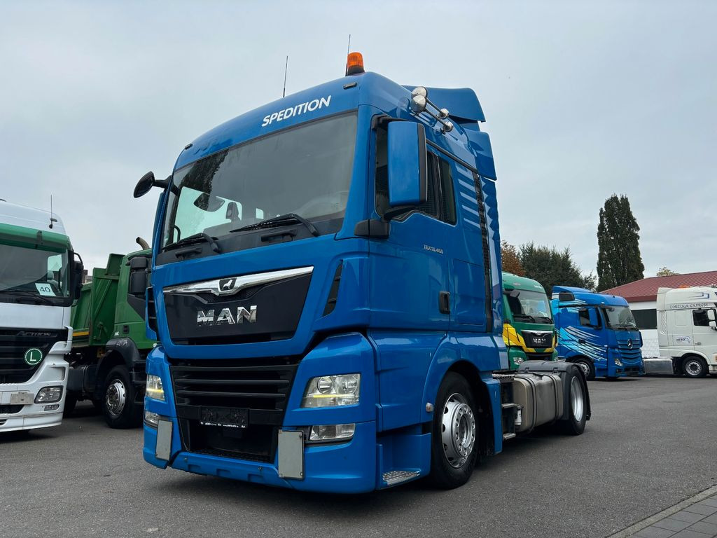 MAN TGX 18.460 MEGA/2Tanks/Ratarder/NAVI - Камион влекач: слика 1 MAN TGX 18.460 MEGA/2Tanks/Ratarder/NAVI - Камион влекач: слика 1