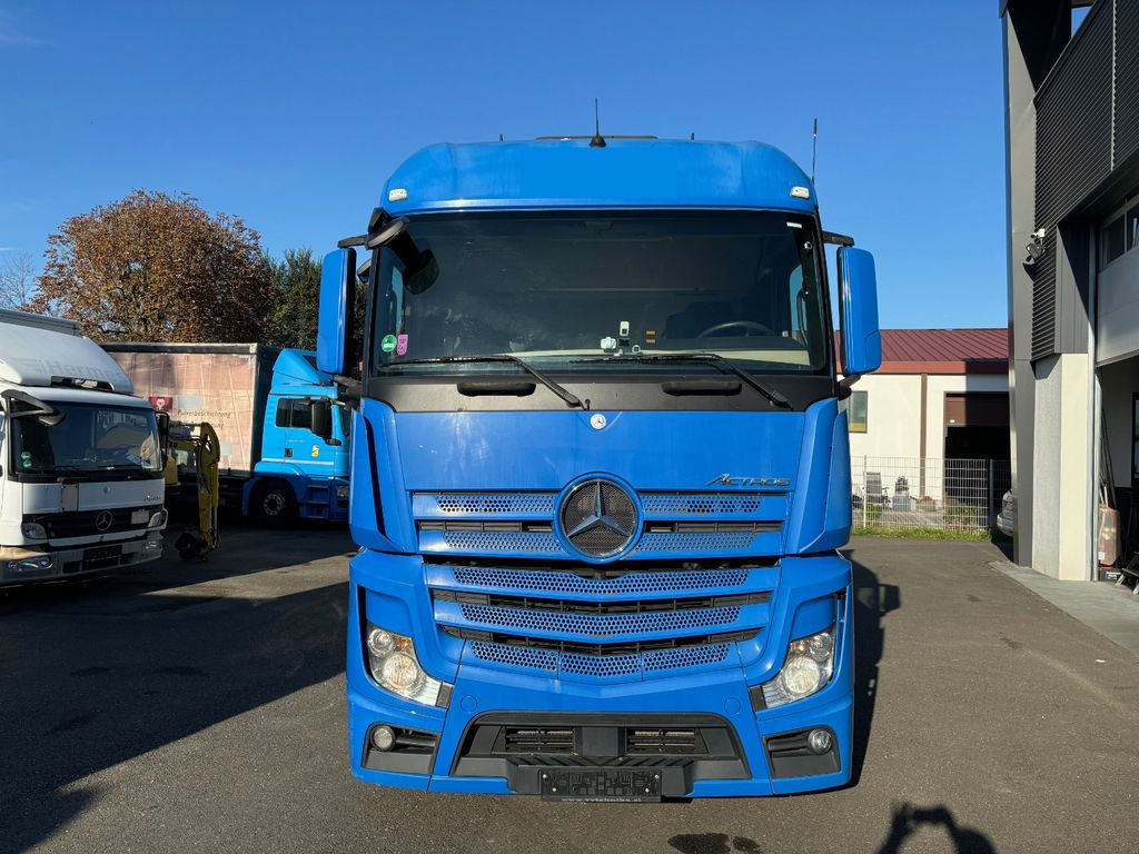 Mercedes-Benz 1836 - Камион влекач: слика 3 Mercedes-Benz 1836 - Камион влекач: слика 3