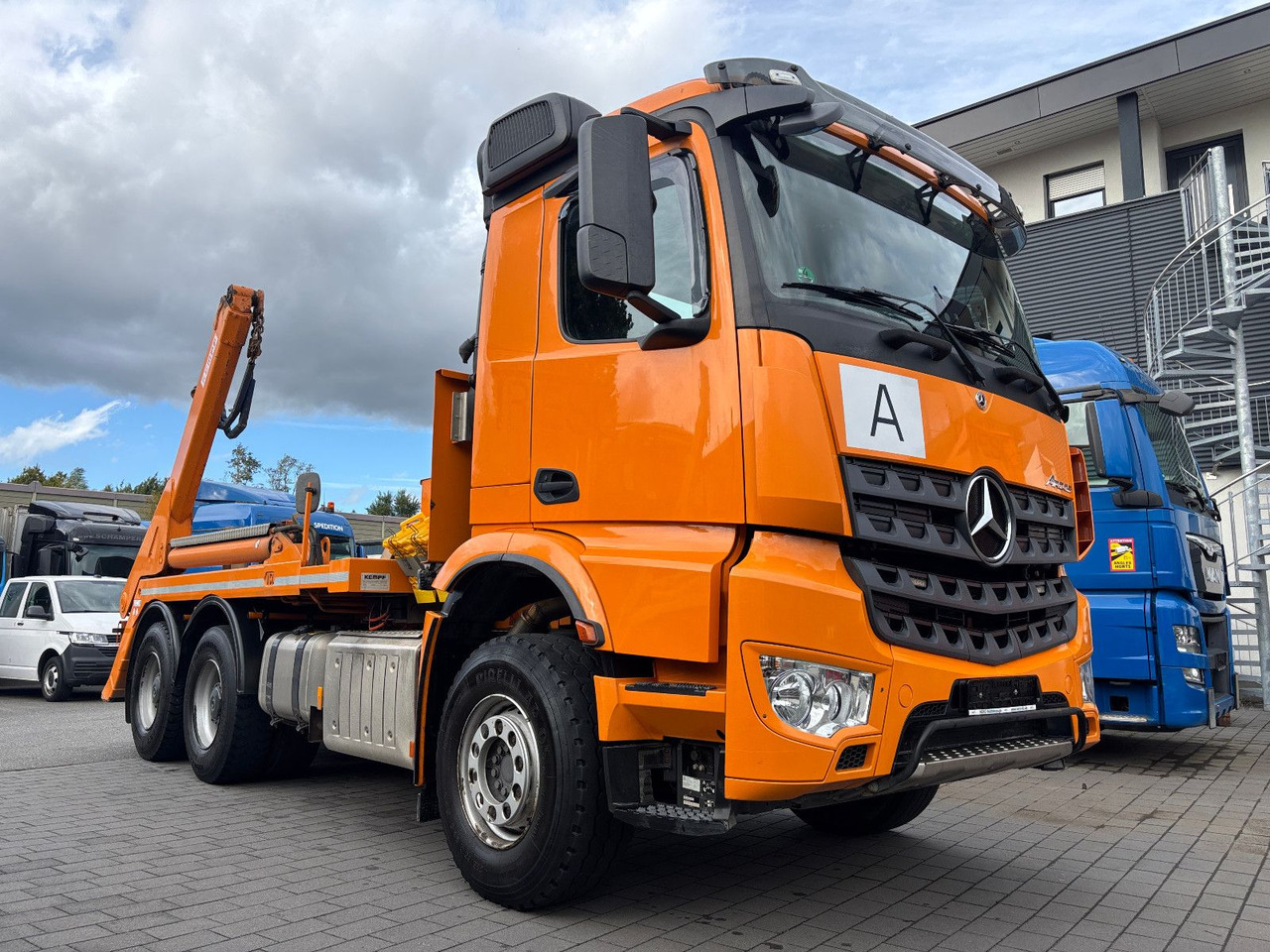 Mercedes-Benz Arocs 2648 6x4/Kempf - Кипер: слика 1 Mercedes-Benz Arocs 2648 6x4/Kempf - Кипер: слика 1