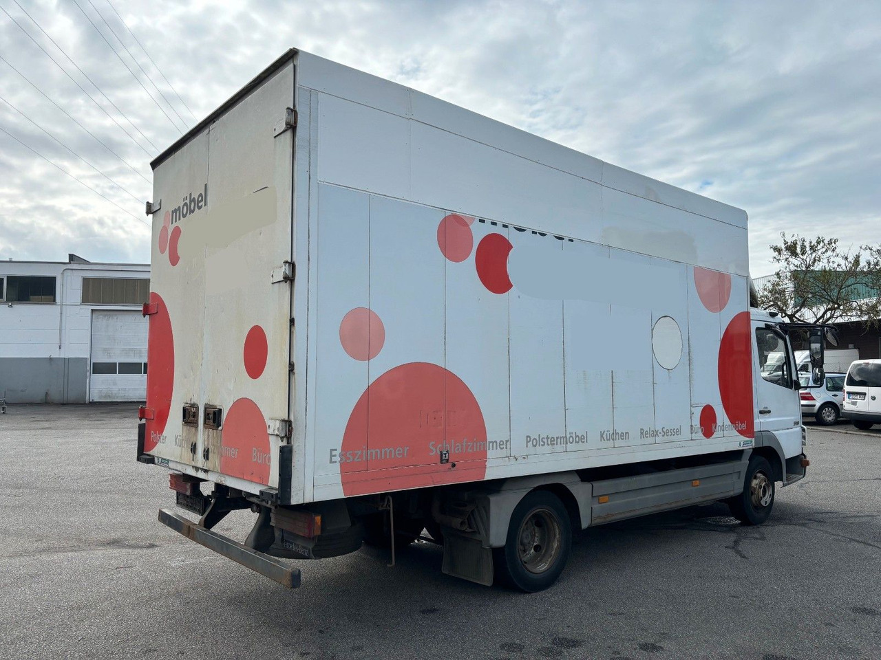 Mercedes-Benz Atego 818 Kurze Radstand Blattfederung - Комбе фургон: слика 3 Mercedes-Benz Atego 818 Kurze Radstand Blattfederung - Комбе фургон: слика 3