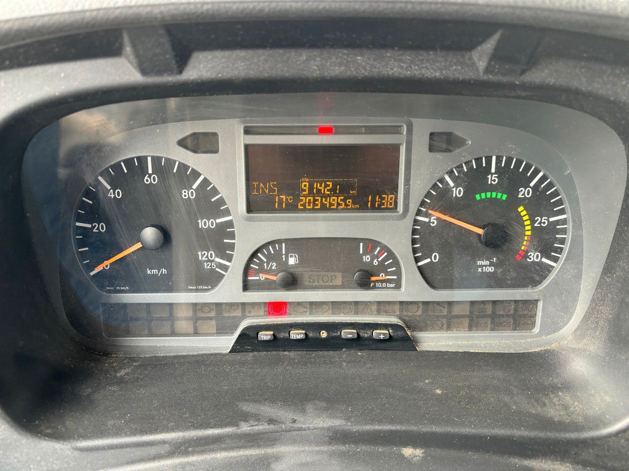 Mercedes-Benz Atego 818 Kurze Radstand Blattfederung - Комбе фургон: слика 4 Mercedes-Benz Atego 818 Kurze Radstand Blattfederung - Комбе фургон: слика 4