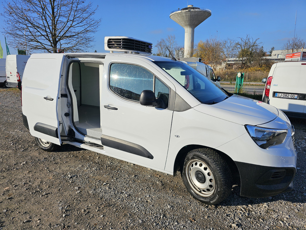 OPEL COMBO MAXI LONG CHLODNIA MROZNIA CARRIER KLIMA EURO6 - Комбе ладилник: слика 4 OPEL COMBO MAXI LONG CHLODNIA MROZNIA CARRIER KLIMA EURO6 - Комбе ладилник: слика 4