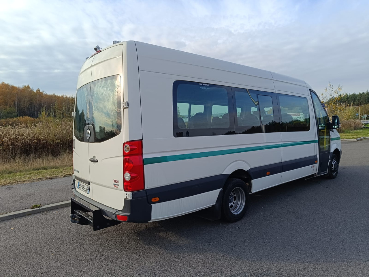 VOLKSWAGEN CRAFTER 23 OSOBY KLIMA WEBASTO KAMERA RETARDER HAK EURO5 - Патнички вагон автобус: слика 4 VOLKSWAGEN CRAFTER 23 OSOBY KLIMA WEBASTO KAMERA RETARDER HAK EURO5 - Патнички вагон автобус: слика 4