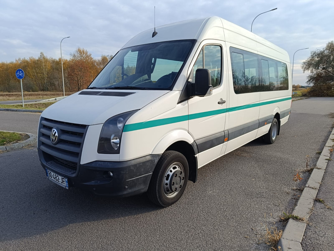 VOLKSWAGEN CRAFTER 23 OSOBY KLIMA WEBASTO KAMERA RETARDER HAK EURO5 - Патнички вагон автобус: слика 3 VOLKSWAGEN CRAFTER 23 OSOBY KLIMA WEBASTO KAMERA RETARDER HAK EURO5 - Патнички вагон автобус: слика 3