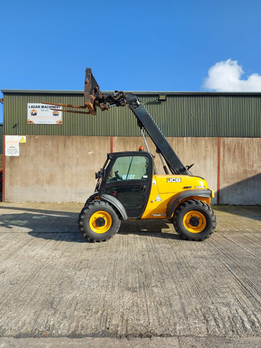 JCB 2015 JCB 526-56 Agri - Телескопски ракувач: слика 1 JCB 2015 JCB 526-56 Agri - Телескопски ракувач: слика 1