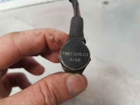 Case 5120, 5130, 5140. 5220, 5230, 5250 Starting Safety Switch 1964907c1 - Електричен систем: слика 3 Case 5120, 5130, 5140. 5220, 5230, 5250 Starting Safety Switch 1964907c1 - Електричен систем: слика 3