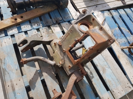 Хидраулика за Трактор Claas Axos 340 Cx Hydraulic Lift Cover Cross Shaft Arm 7700098348, 0010987810: слика 8
