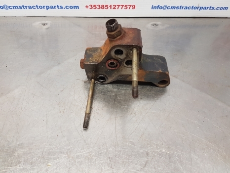 Deutz Dxbis110, 120, 85, 90, 140 Hydraulic Plate 04334425 - Хидраулика за Трактор: слика 2 Deutz Dxbis110, 120, 85, 90, 140 Hydraulic Plate 04334425 - Хидраулика за Трактор: слика 2