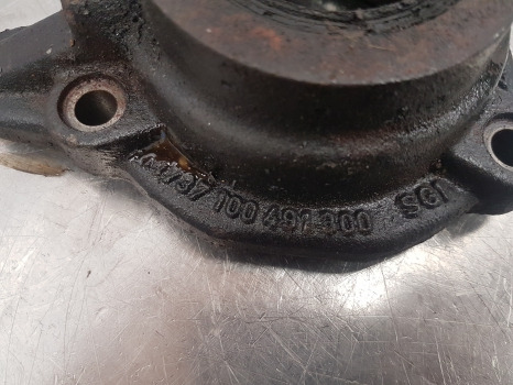 Fendt 724 S4, 714, 716, 718, 720 Transmission Cover 737100491300, 0046018100000 - Менувач: слика 5 Fendt 724 S4, 714, 716, 718, 720 Transmission Cover 737100491300, 0046018100000 - Менувач: слика 5