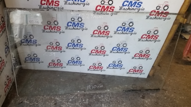 Fiat F, F-dt Series, F140, F140dt, F120, F120dt Windscreen, Windshield 5158493 - Ветробранско стакло за Трактор: слика 1 Fiat F, F-dt Series, F140, F140dt, F120, F120dt Windscreen, Windshield 5158493 - Ветробранско стакло за Трактор: слика 1