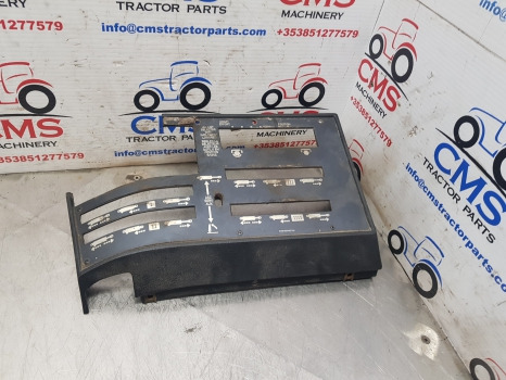 Ford 10, 30, Tw Series 7610, 6610, 5610, 8210 Sq Cab Mk2 Quadrant Panel - Кабина и ентериер: слика 1 Ford 10, 30, Tw Series 7610, 6610, 5610, 8210 Sq Cab Mk2 Quadrant Panel - Кабина и ентериер: слика 1