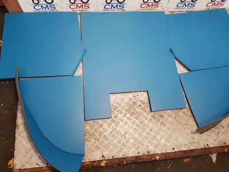 Ford 10, Tw, County Ser Tw20, Tw15, 7710, 8210 Q Cab Flat Deck Padding Trim Kit - Кабина и ентериер за Трактор: слика 2 Ford 10, Tw, County Ser Tw20, Tw15, 7710, 8210 Q Cab Flat Deck Padding Trim Kit - Кабина и ентериер за Трактор: слика 2