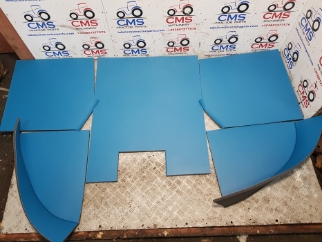 Ford 10, Tw, County Ser Tw20, Tw15, 7710, 8210 Q Cab Flat Deck Padding Trim Kit - Кабина и ентериер за Трактор: слика 4 Ford 10, Tw, County Ser Tw20, Tw15, 7710, 8210 Q Cab Flat Deck Padding Trim Kit - Кабина и ентериер за Трактор: слика 4