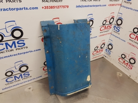 Ford 6610, 7710, 5610, 7410 Series Cab Steering Column Panel 83931786 - Кабина и ентериер за Трактор: слика 2 Ford 6610, 7710, 5610, 7410 Series Cab Steering Column Panel 83931786 - Кабина и ентериер за Трактор: слика 2