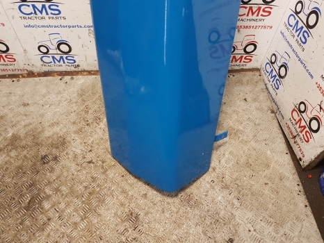 Ford 7840, 8240, 8340 Bonnet Hood Panel Lhs 81872176, E9nn16619ef - Хауба за Трактор: слика 2 Ford 7840, 8240, 8340 Bonnet Hood Panel Lhs 81872176, E9nn16619ef - Хауба за Трактор: слика 2